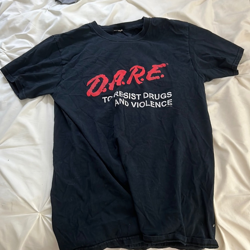 D.A.R.E t shirt